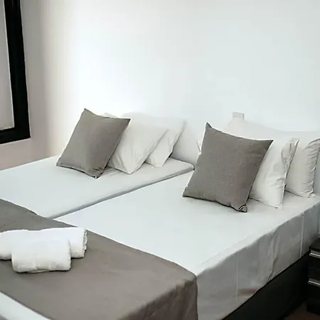 Ovis Apartahotel